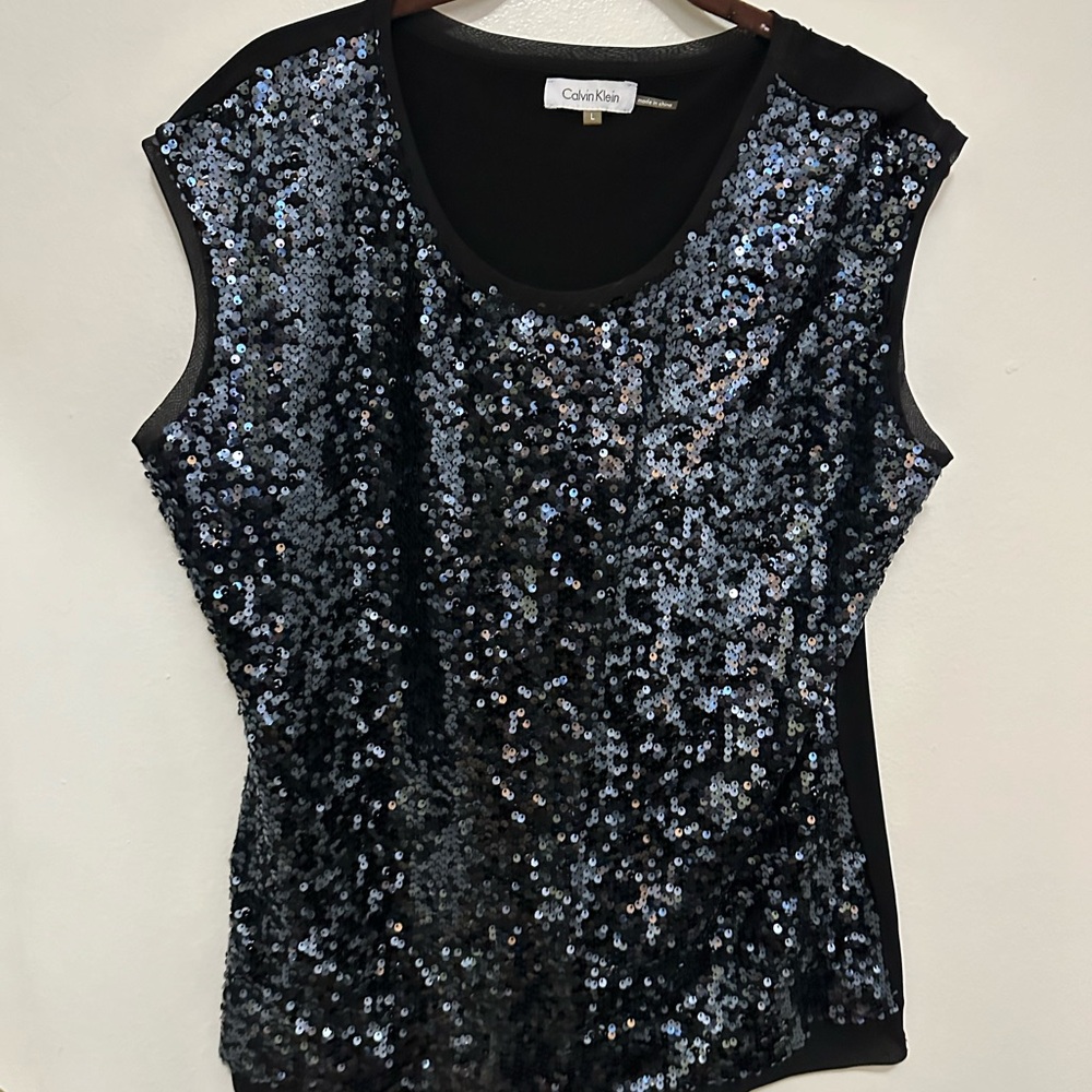 Calvin Klein Blue sequin top - size large